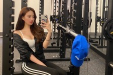 苏州我是一名瑜伽锻练外加兼职模特(我是一名瑜伽锻练外加兼职模特小说)