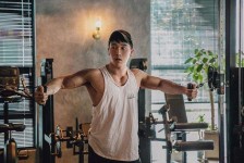 苏州肌肉男模(肌肉男模板)