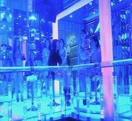 苏州上海伴游 [视频]曝伴游行业内幕：白天陪玩晚上陪睡