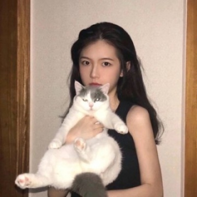 苏州伴游女生杨芃寒的资料