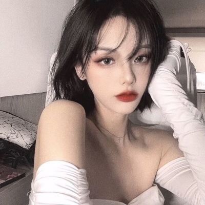 苏州伴游女生李幻极的资料