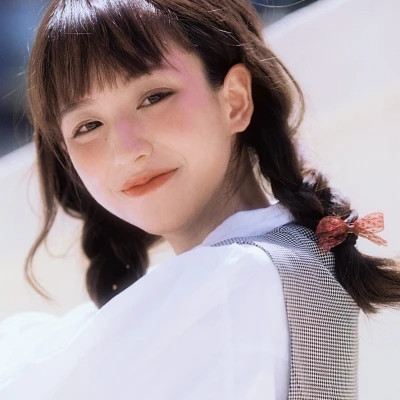 苏州伴游女生郑晓晴的资料