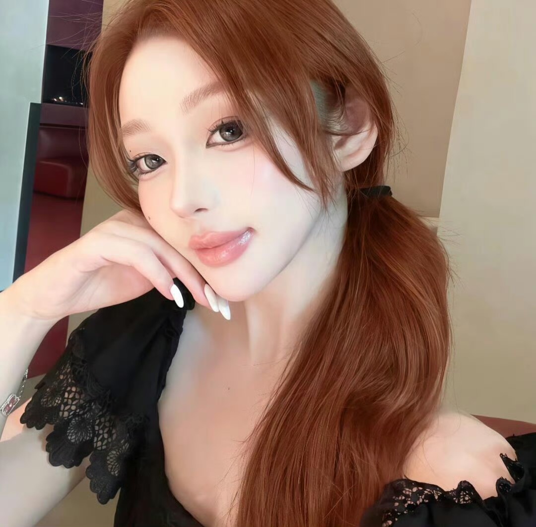 苏州伴游女生 | Victoria LiLI的资料